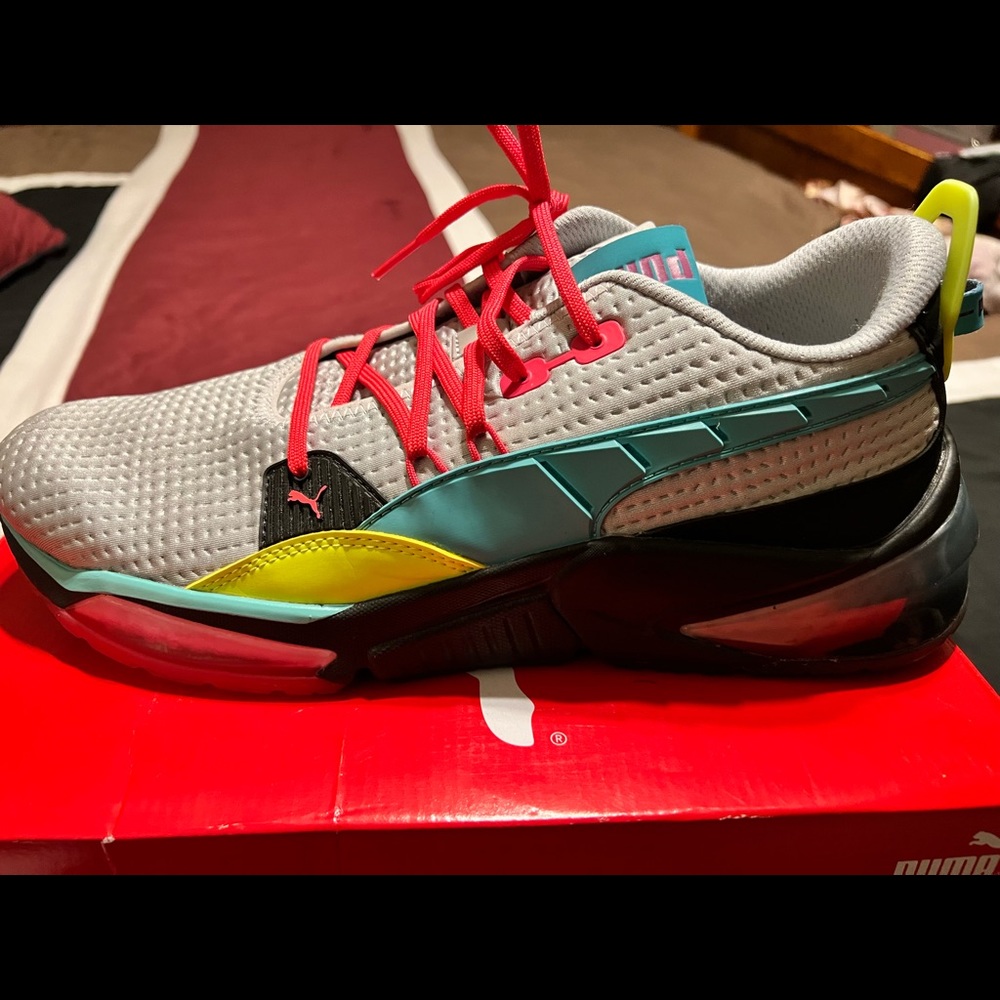 Puma LQD Cell Optic Flight Sz 12 Running shoe